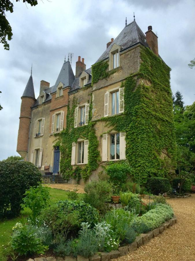 France Petit Chateau Loué Exterior foto